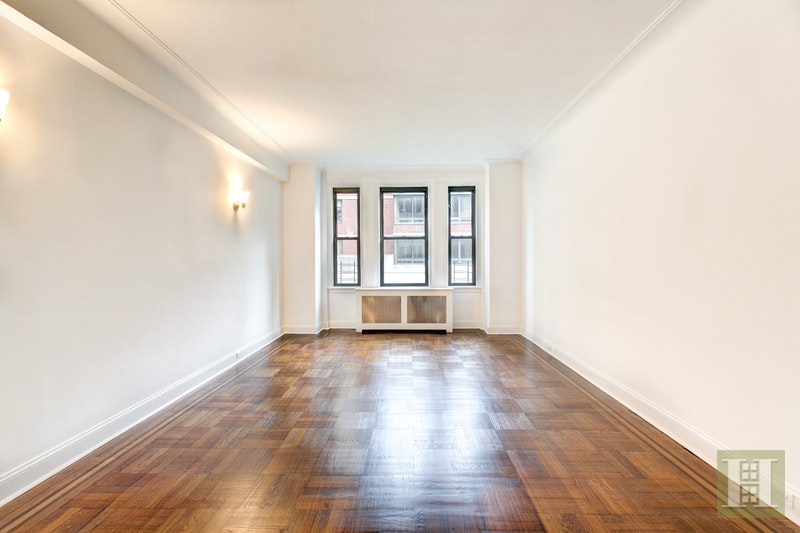Photo 1 of 222 West 83rd Street 5C, Upper West Side, NYC, $6,750, Web #: 17408273