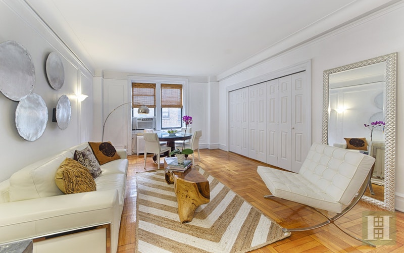 Photo 1 of 310 West 85th Street 3C, Upper West Side, NYC, $1,079,000, Web #: 17471735