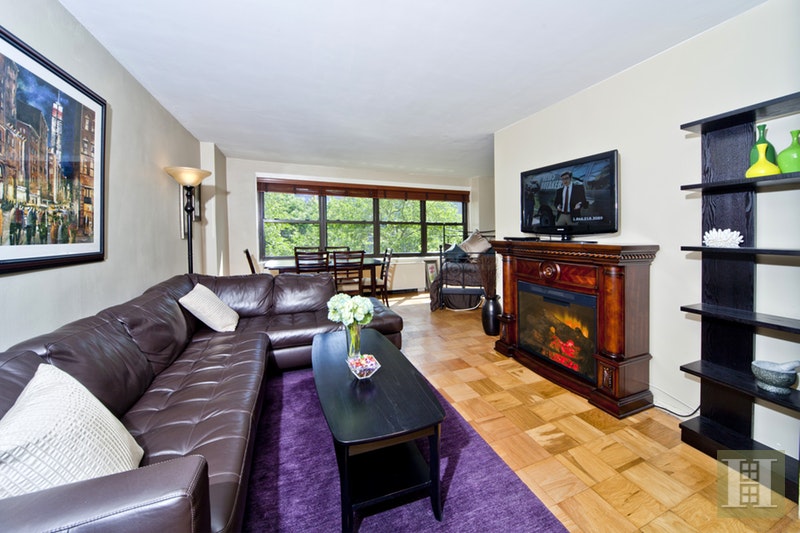 Photo 1 of 140 West End Avenue, Upper West Side, NYC, $499,000, Web #: 17488849