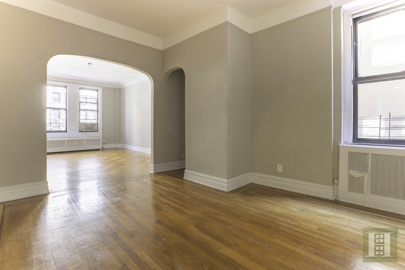Photo 1 of 260 West 72nd Street 3B, Upper West Side, NYC, $4,750, Web #: 17504338