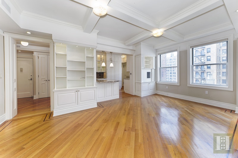 Photo 1 of 240 West 98th Street 8L, Upper West Side, NYC, $6,500, Web #: 17507091