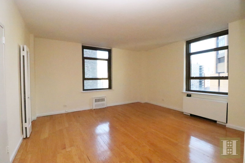 Photo 1 of Park Avenue, Midtown East, NYC, $2,893, Web #: 17521524