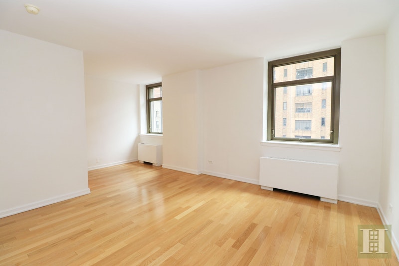 Photo 1 of Park Avenue, Midtown East, NYC, $2,475, Web #: 17624874
