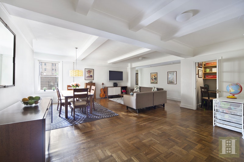 Photo 1 of 118 Riverside Drive 5C, Upper West Side, NYC, $1,595,000, Web #: 17624995