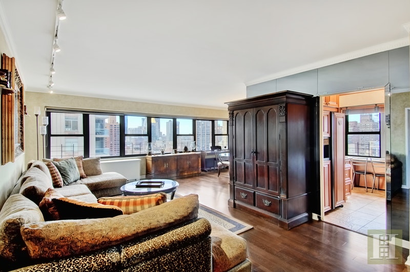 Photo 1 of 160 East 38th Street 30A, Midtown East, NYC, $1,625,000, Web #: 17718902