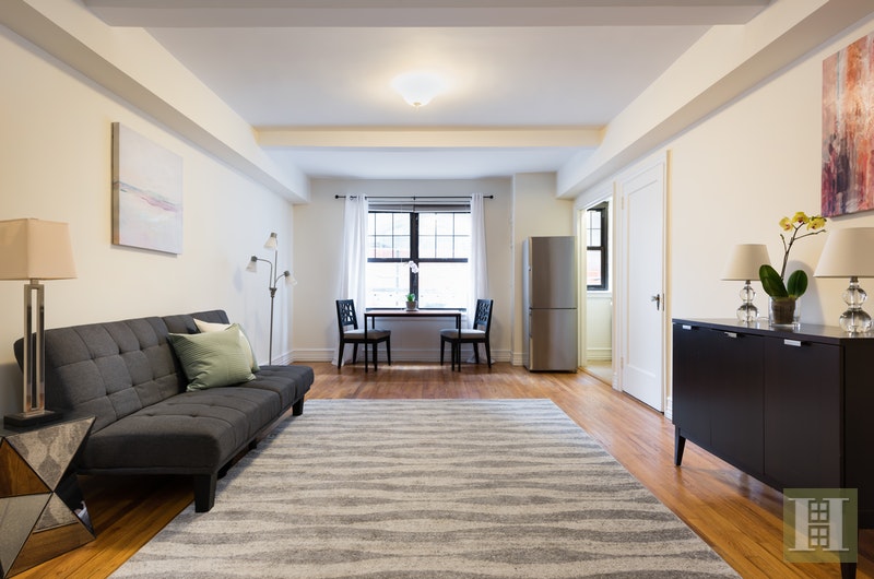 Photo 1 of 200 East 16th Street 2G, Gramercy Park, NYC, $495,000, Web #: 17750876