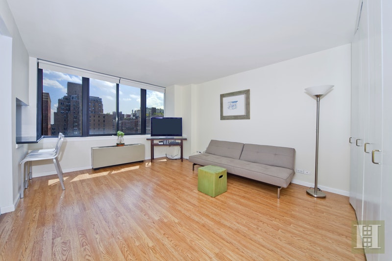 Photo 1 of 455 East 86th Street 14D, Upper East Side, NYC, $599,000, Web #: 17762814