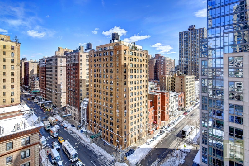 Photo 1 of 205 West End Avenue 15P, Upper West Side, NYC, $1,625,000, Web #: 17831071