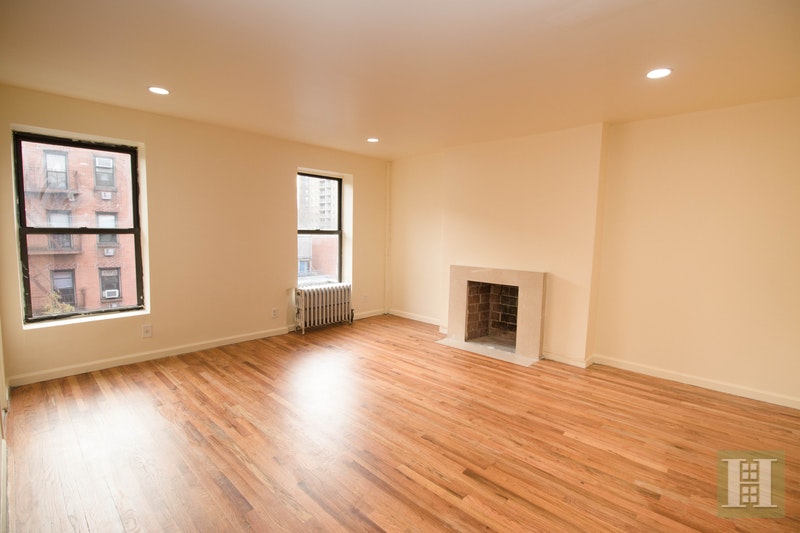 Photo 1 of 507 East 6th Street, East Village, NYC, $2,400, Web #: 17941829