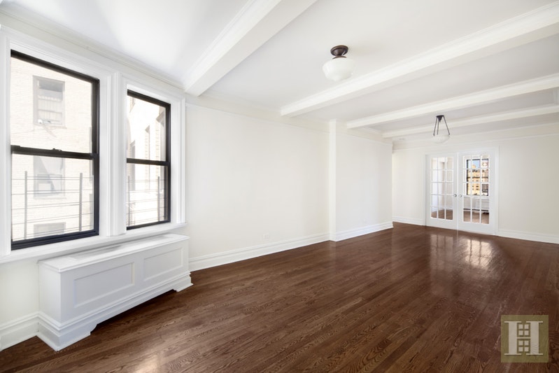 Photo 1 of 98 Riverside Drive 15E, Upper West Side, NYC, $5,750, Web #: 17955389