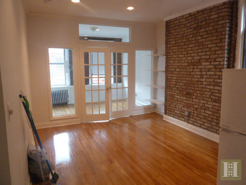 Photo 1 of 73 East 3rd Street, East Village, NYC, $2,850, Web #: 180209