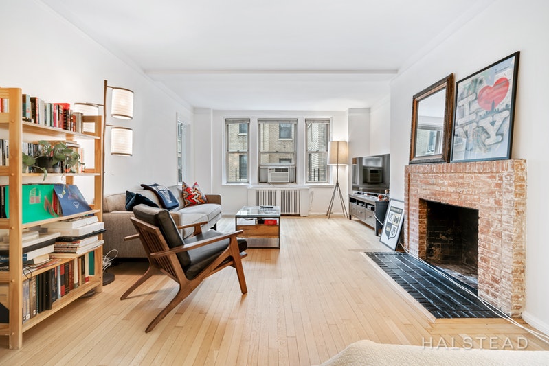 Photo 1 of 59 West 12th Street, Greenwich Village, NYC, $940,000, Web #: 18110296