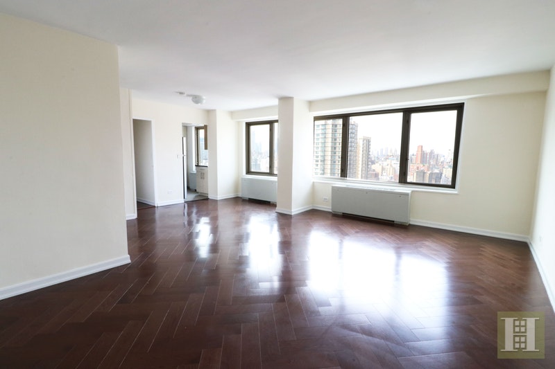 Photo 1 of East 82nd Street, Upper East Side, NYC, $7,100, Web #: 18110684