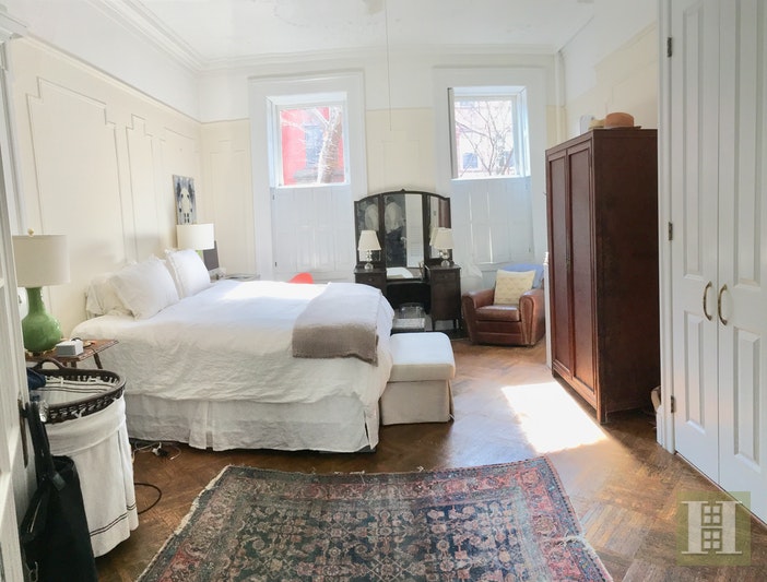 Photo 1 of Prime Cobble Hill 1 Bedroom, Cobble Hill, Brooklyn, NY, $2,700, Web #: 18140101