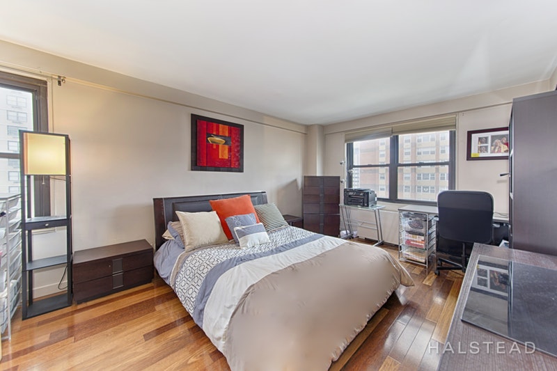 Closed 245 East 25th Street, Gramercy Park, NYC, ID 18214245 Brown