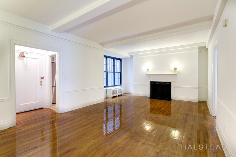 Photo 1 of 20 East 67th Street 5R, Upper East Side, NYC, $4,595, Web #: 18223126
