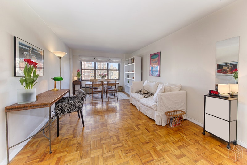 Photo 1 of 240 East 76th Street, Upper East Side, NYC, $2,500, Web #: 18260060