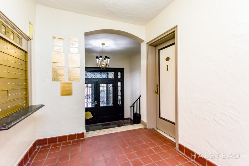 2475 Palisade Ave Unit 5 B The Bronx Ny 10463 Apartment For Rent In The Bronx Ny Apartments Com