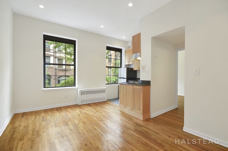 Photo 1 of 330 West 85th Street 2E, Upper West Side, NYC, $2,650, Web #: 18364975