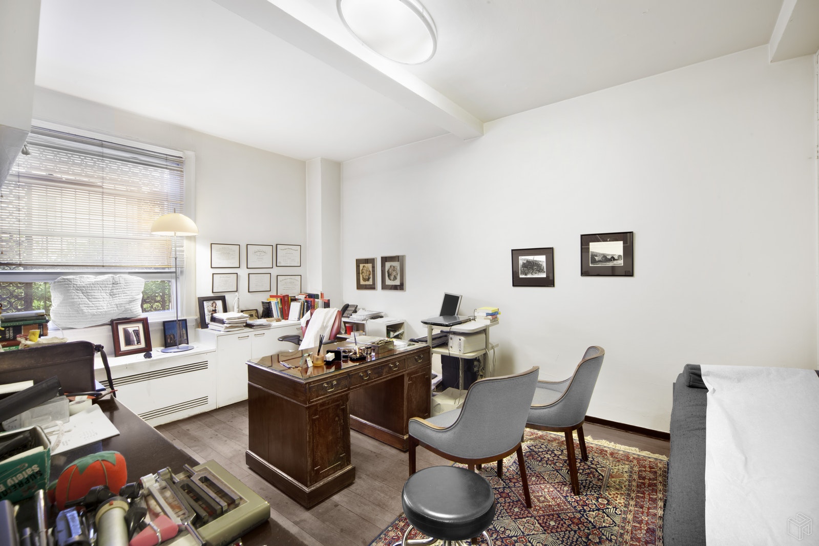 Photo 1 of 1010 Fifth Avenue 1N, Upper East Side, NYC, $800,000, Web #: 18427106