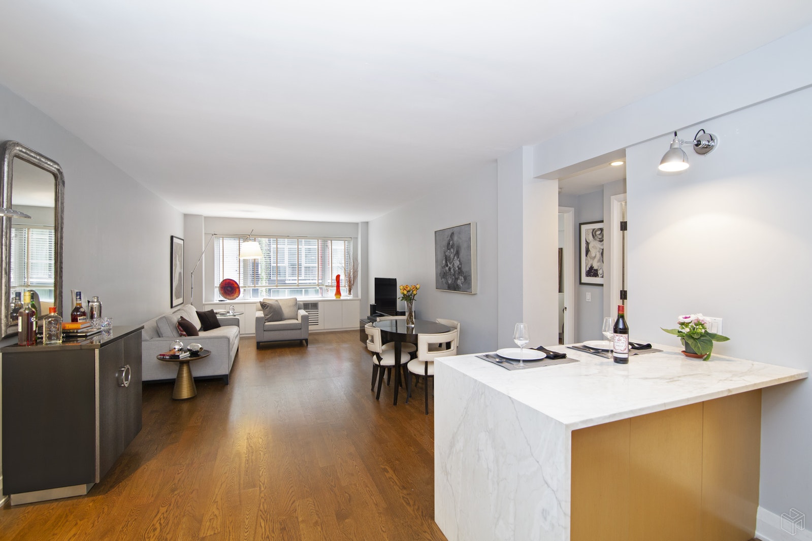 Photo 1 of 211 East 51st Street 5F, Midtown East, NYC, $1,025,000, Web #: 18442957