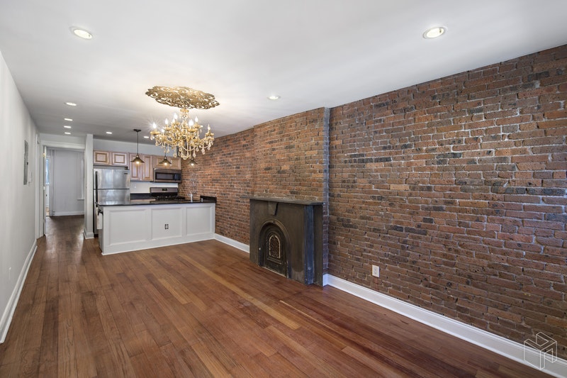 Photo 1 of 396 10th Street Garden, Park Slope, Brooklyn, NY, $2,875, Web #: 18498904