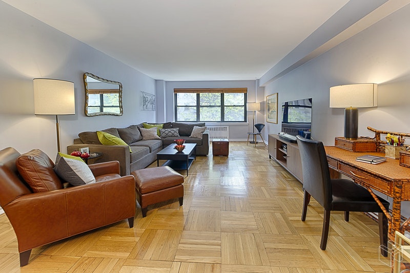Photo 1 of 11 Riverside Drive 3Me, Upper West Side, NYC, $1,235,000, Web #: 18500030
