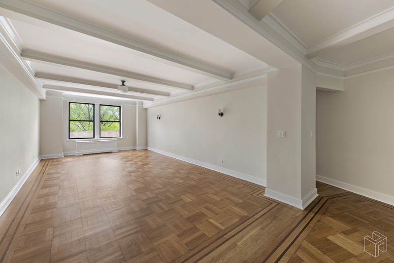 Photo 1 of 98 Riverside Drive 2A, Upper West Side, NYC, $8,764, Web #: 18527026