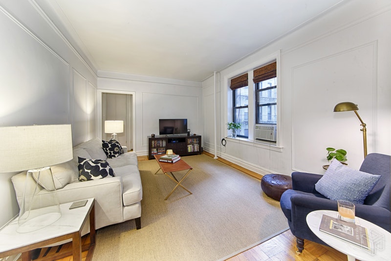 Photo 1 of 181 East 93rd Street 2G, Upper East Side, NYC, $823,500, Web #: 18567891