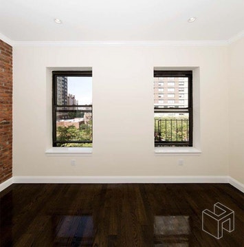 Photo 1 of 210 East 95th Street, Upper East Side, NYC, $4,100, Web #: 18597853