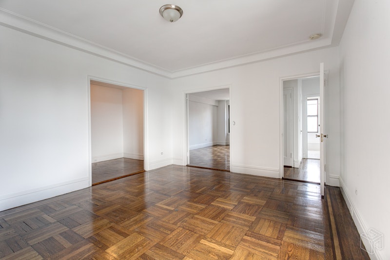 Photo 1 of 222 West 83rd Street, Upper West Side, NYC, $6,795, Web #: 18649712