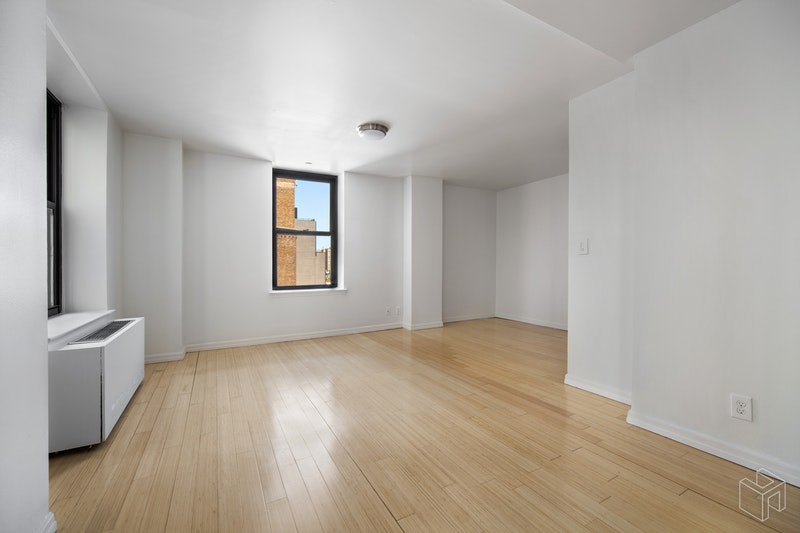 Photo 1 of 201 West 74th Street 11A, Upper West Side, NYC, $2,650, Web #: 18707712