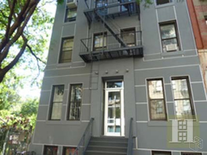 Photo 1 of 630 East 9th Street, East Village, NYC, $2,895, Web #: 18719695