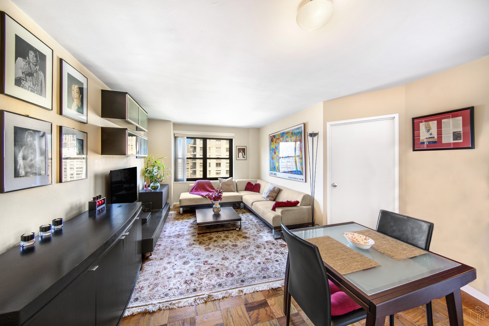 Photo 1 of 160 West End Avenue 27H, Upper West Side, NYC, $570,000, Web #: 18737749