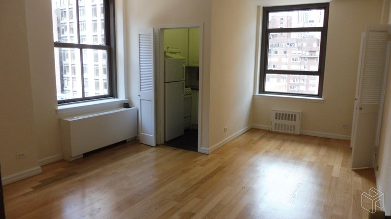 Photo 1 of Park Avenue, Midtown East, NYC, $2,650, Web #: 18764632