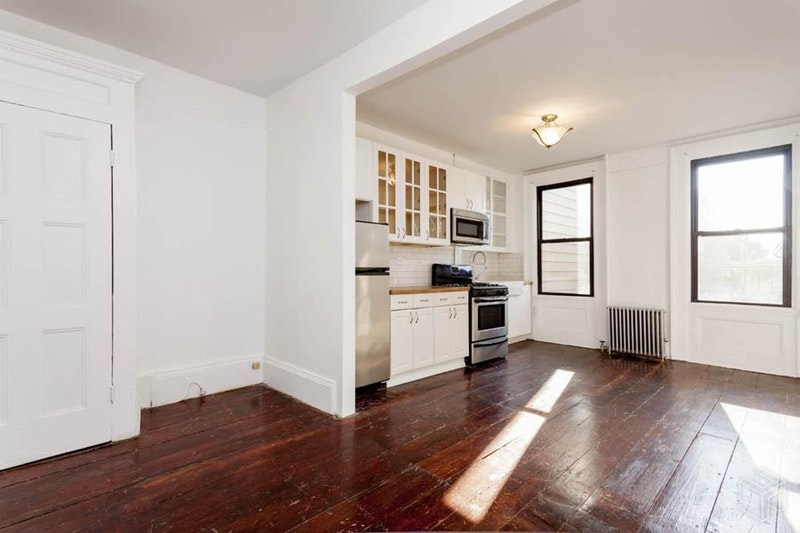 Photo 1 of 157 Bedford Ave 3, Williamsburg, Brooklyn, NY, $2,757, Web #: 18795624