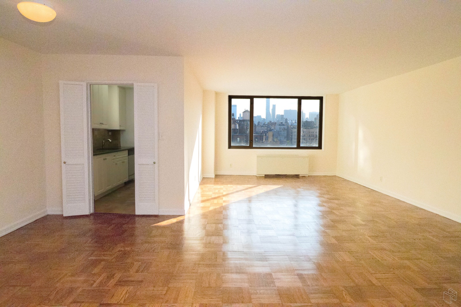 Photo 1 of East 84th Street, Upper East Side, NYC, $6,500, Web #: 18828304