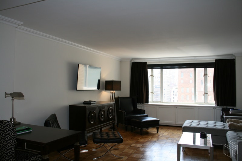 Photo 1 of 166 East 63rd Street, Upper East Side, NYC, $4,400, Web #: 18866718