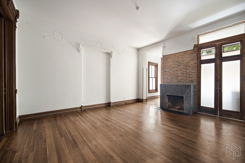 Photo 1 of 242 Gates Avenue, Clinton Hill, Brooklyn, NY, $4,950, Web #: 18975860