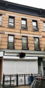 Property for Sale at 102 Kingston Avenue, Crown Heights, Brooklyn, NY - Bathrooms: 1 
Rooms: 3  - $2,500