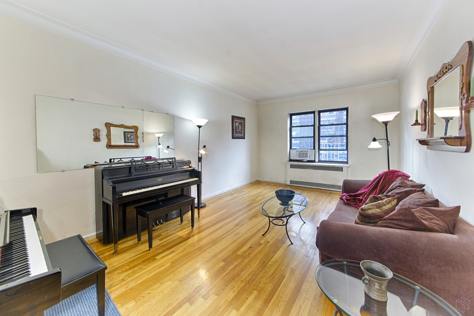 Photo 1 of 405 West 57th Street 6F, Midtown West, NYC, $550,000, Web #: 19016766