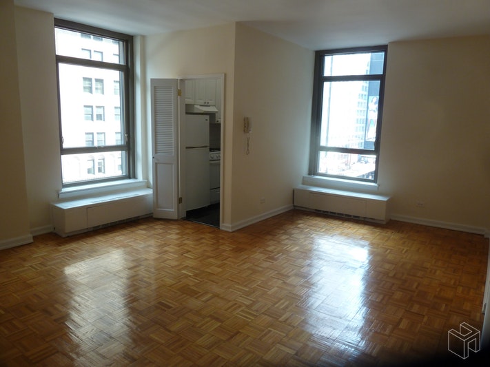 Photo 1 of Park Avenue, Midtown East, NYC, $2,625, Web #: 19083345