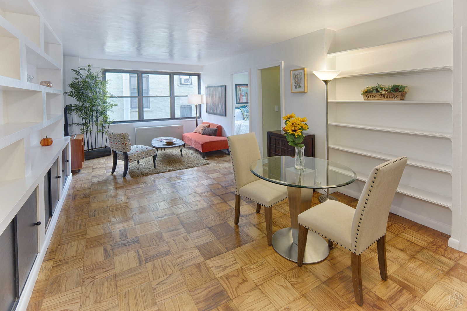Photo 1 of 245 East 25th Street 7H, Gramercy Park, NYC, $515,000, Web #: 19117434