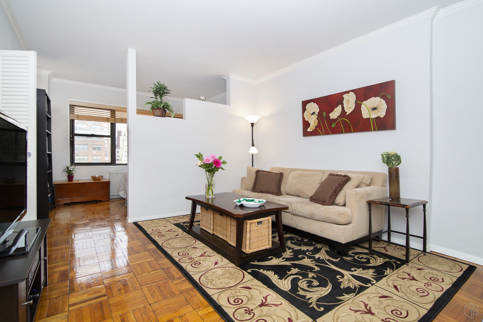 Photo 1 of 301 East 69th Street 15A, Upper East Side, NYC, $475,000, Web #: 19132446