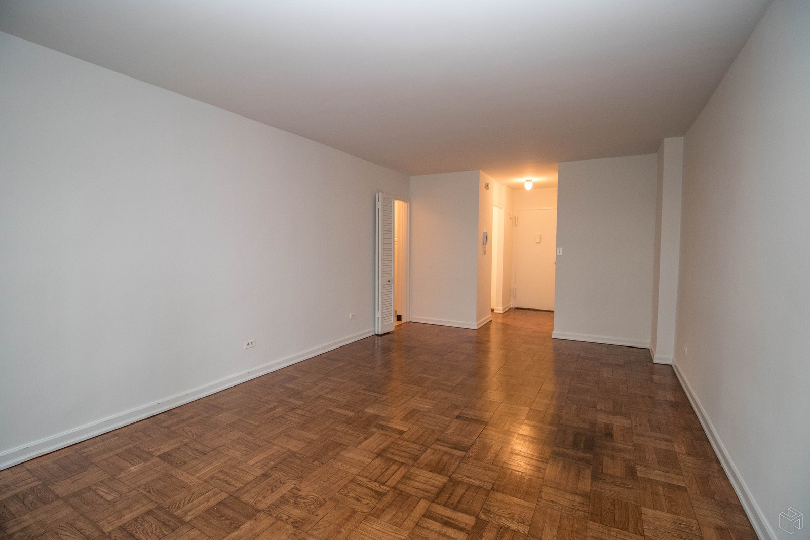 Photo 1 of East 87th Street, Upper East Side, NYC, $2,625, Web #: 19178111
