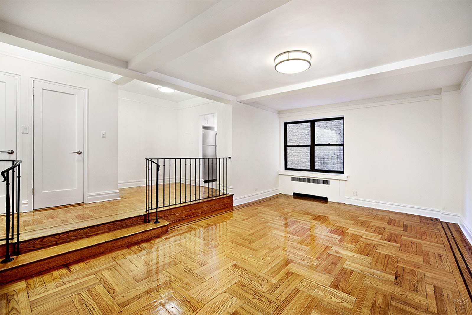 Photo 1 of 231 East 76th Street 5G, Upper East Side, NYC, $2,700, Web #: 19280572