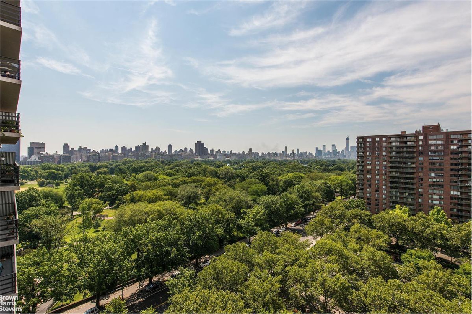 Photo 1 of 400 Central Park West 18Y, Upper West Side, NYC, $2,900, Web #: 19385768