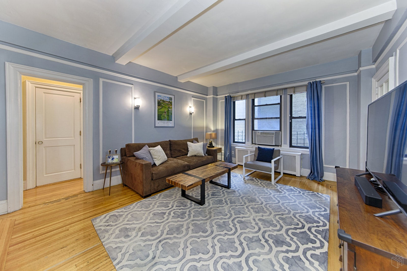 Photo 1 of 215 West 75th Street 6H, Upper West Side, NYC, $790,000, Web #: 19405753