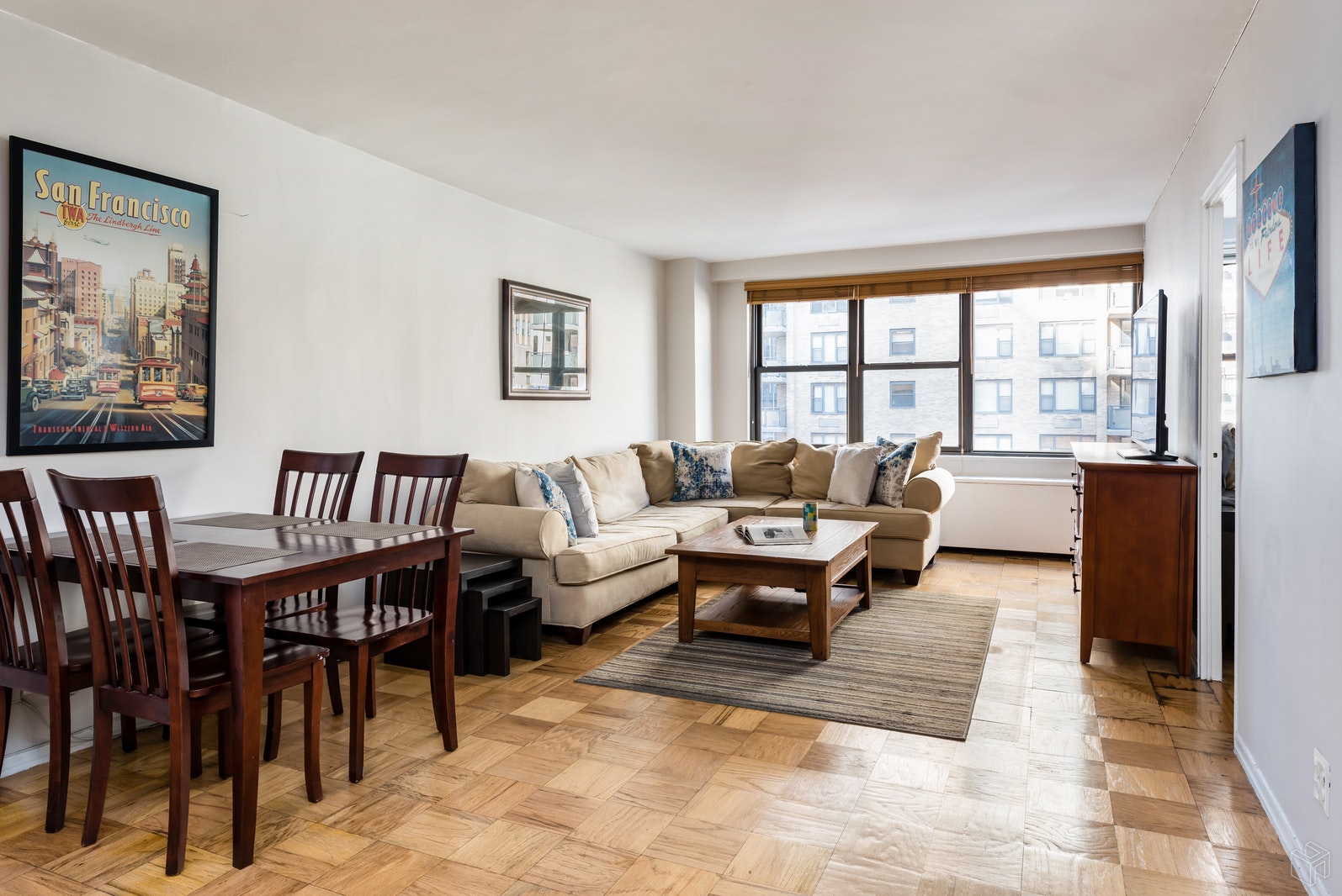 Photo 1 of 305 East 40th Street 17G, Midtown East, NYC, $585,000, Web #: 19415789
