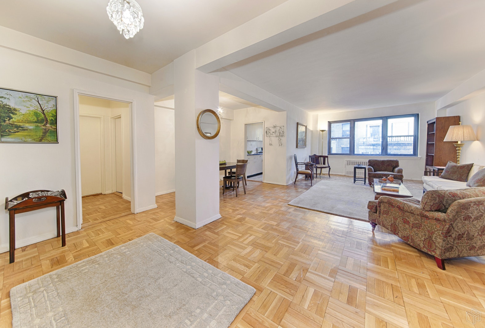 Photo 1 of 11 Riverside Drive 4Cw, Upper West Side, NYC, $925,000, Web #: 19444822